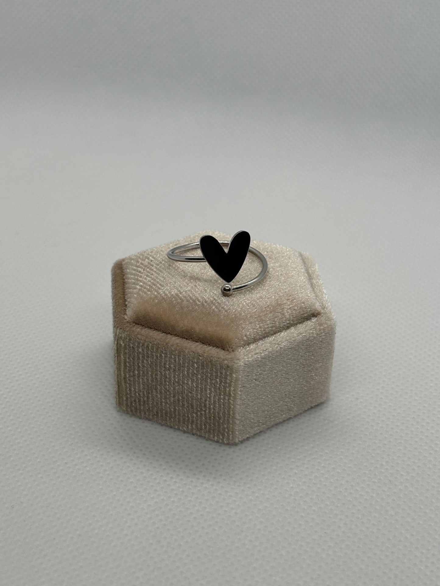 Fine Heart Ring
