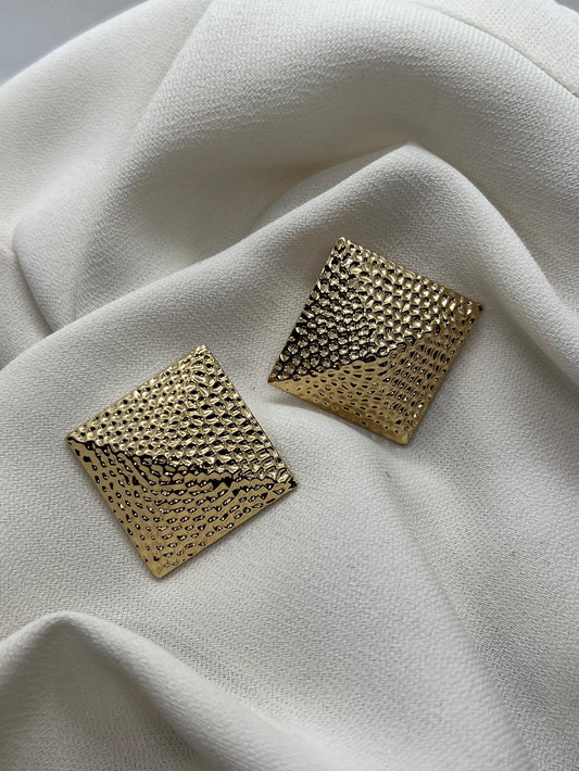 Pure Pyramid Earrings