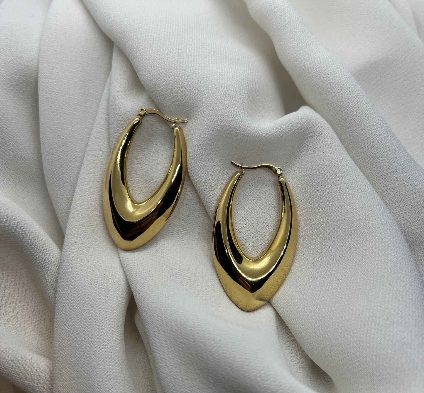 Gold Chiq Earrings