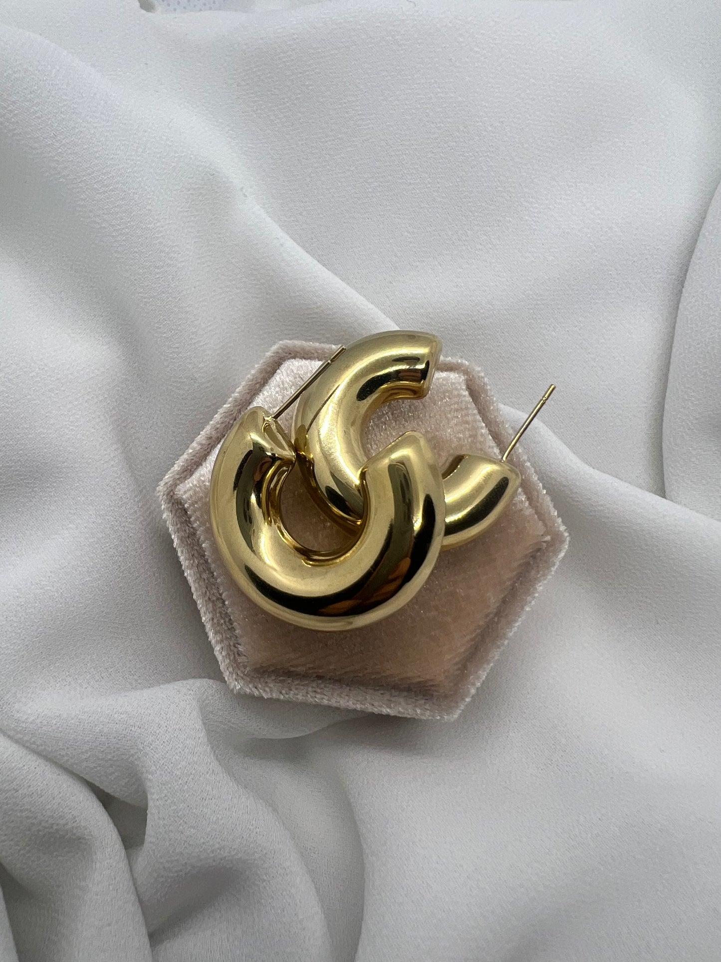 Aesthetic Basic Earrings